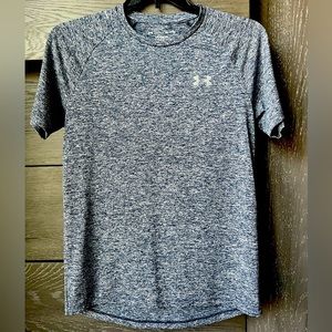 Men’s Under Armour Shirt 💪🏼